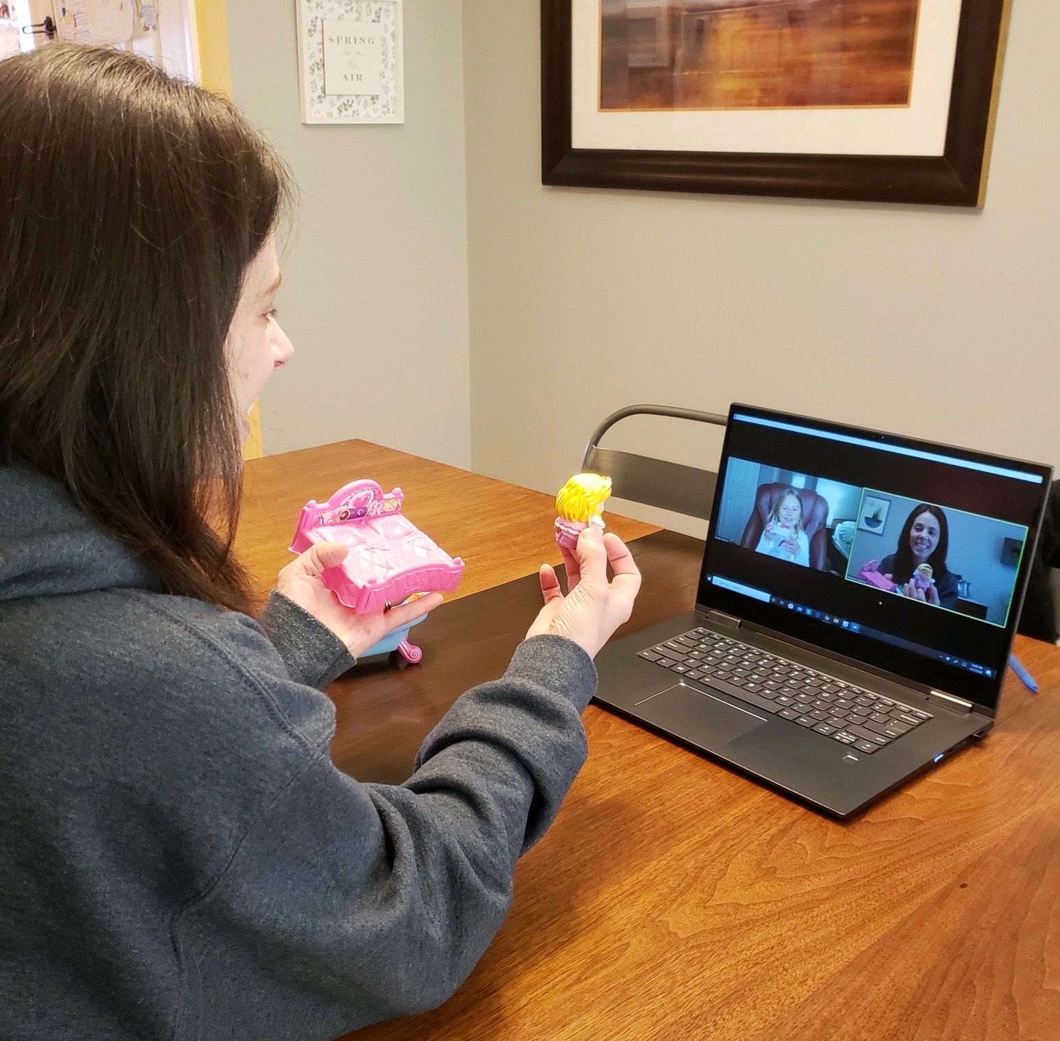 Speech therapist providing telehealth services.